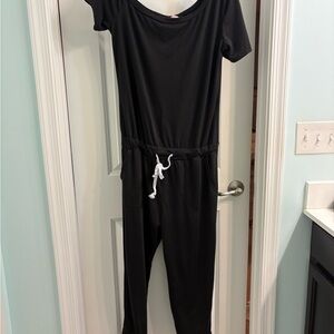 Women’s black romper- large